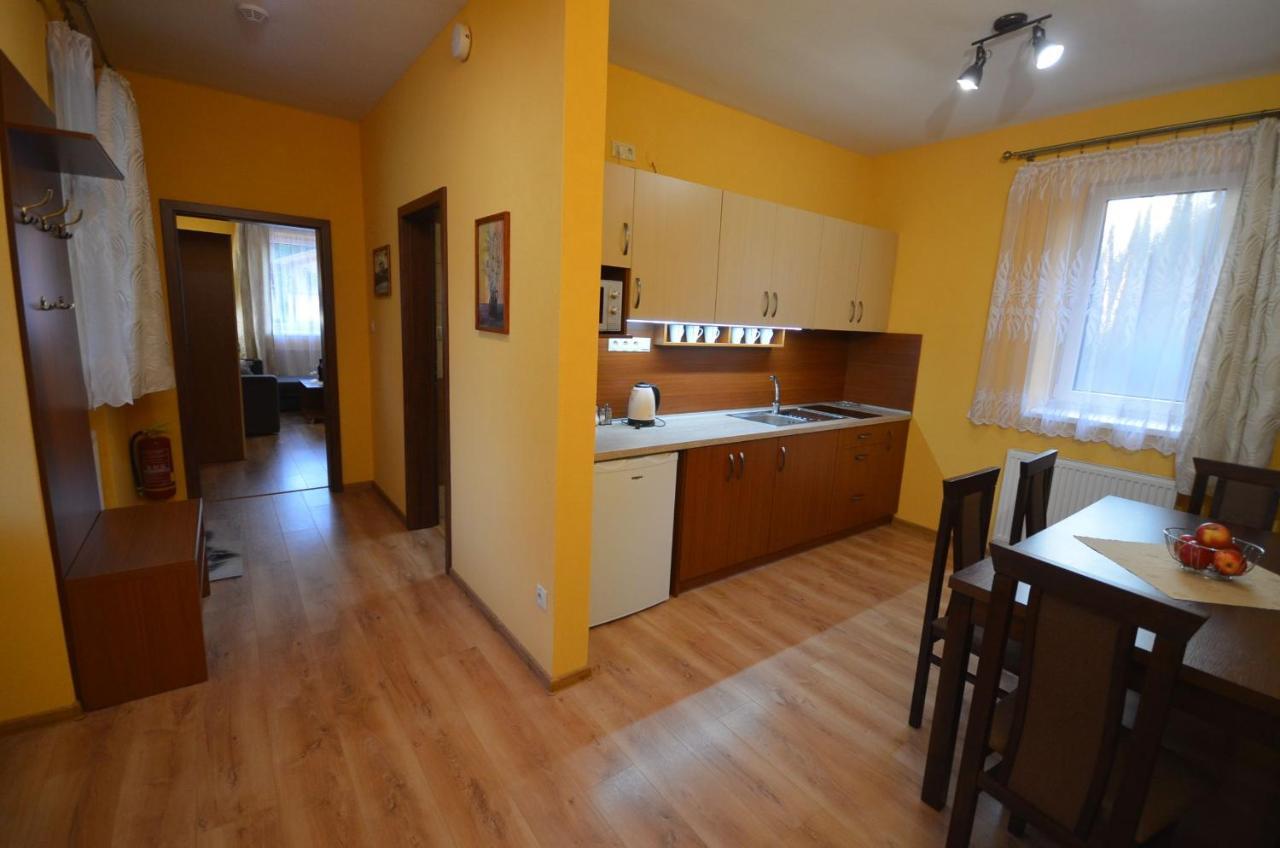 Apartmany Best I. Bešeňová Extérieur photo